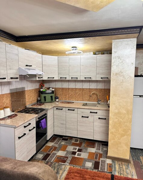 Doamna Ghica x Colentina x Baicului, langa parcul Lunca Florilor.